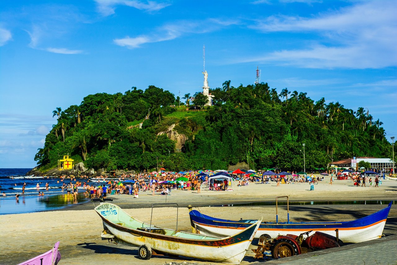 Guaratuba vista de longe