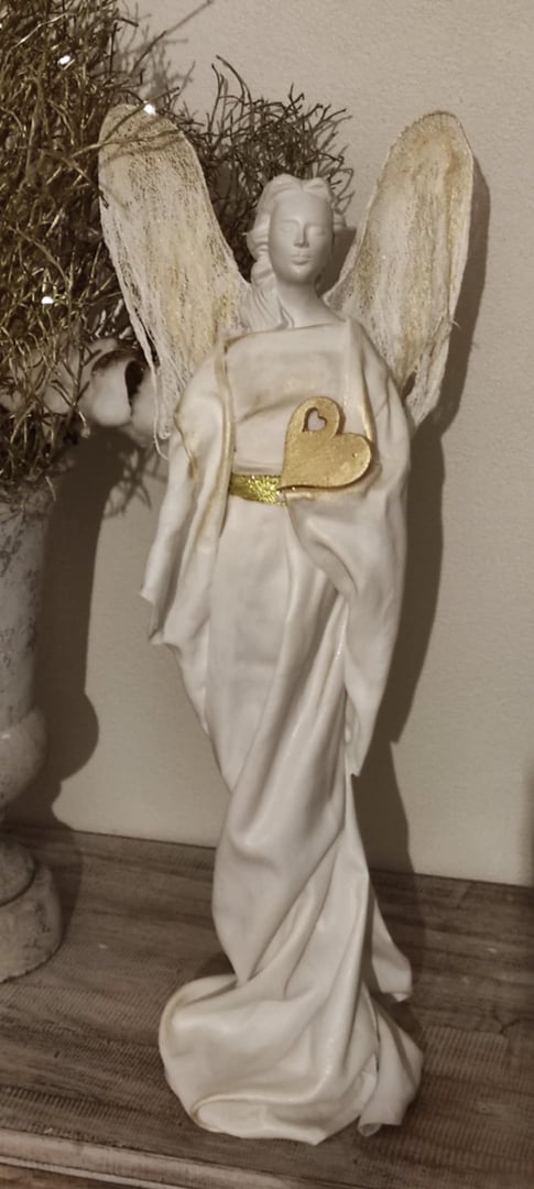 Ręcznie robiony anioł