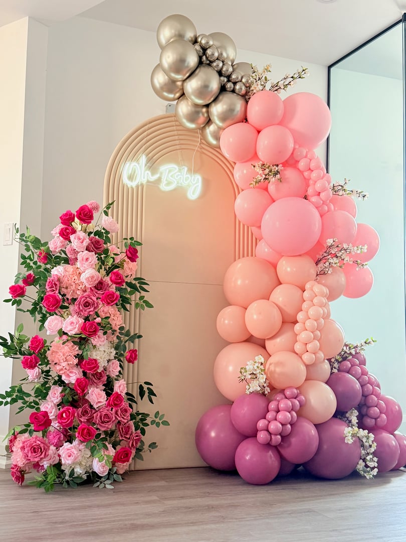 Balloon decoration