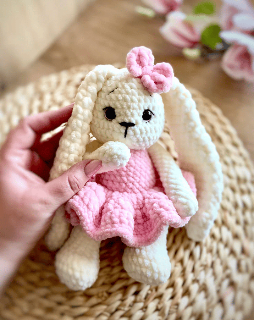 Króliczek szydełkowy - zdjęcie 4