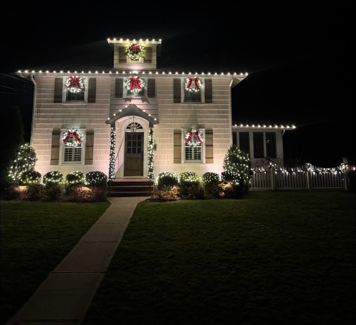 Christmas light installation for residential homes
