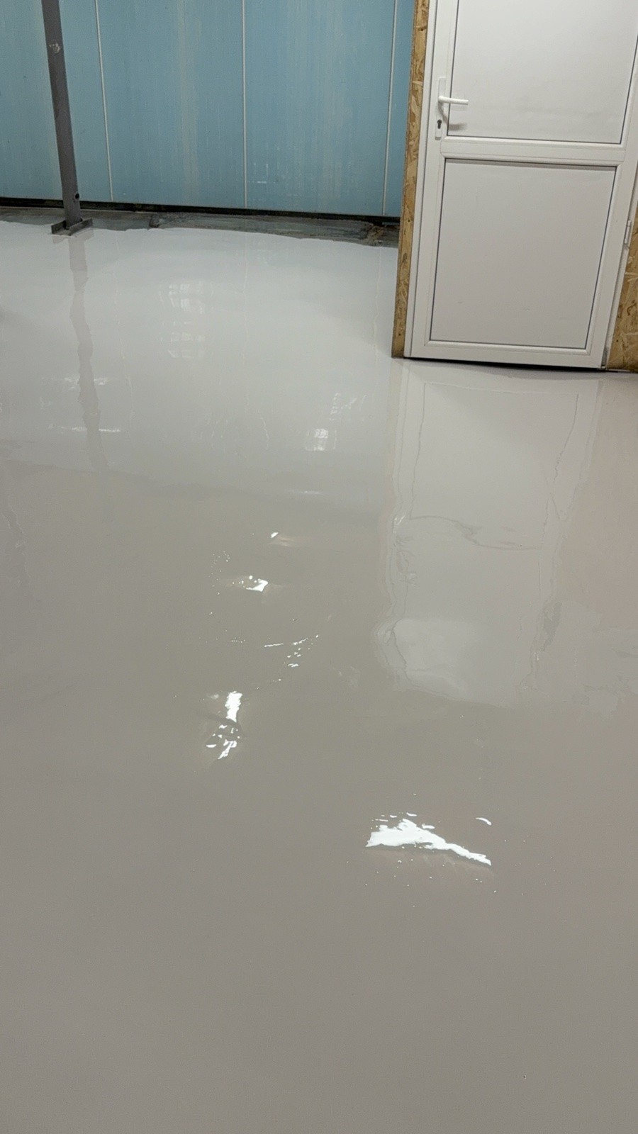 Aplicare epoxy de elită