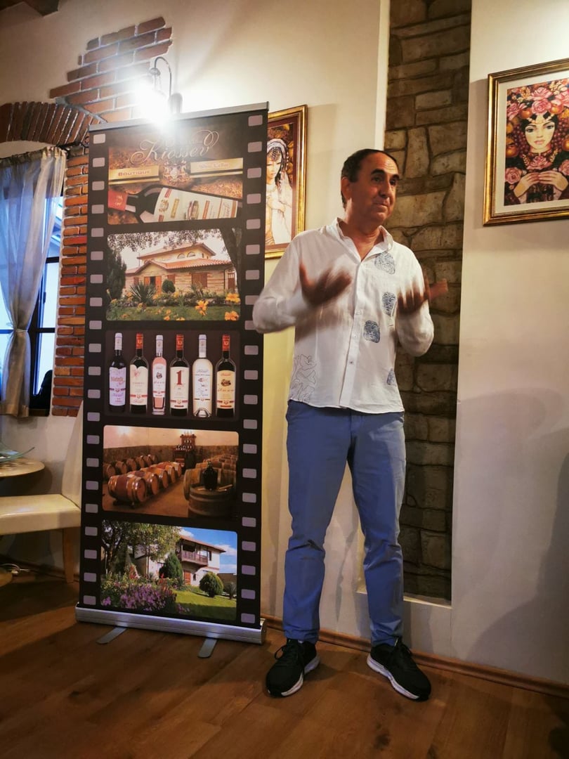 Nikolay Kiossev, Bulgarian language learning host and winemaker in Ilindentsi village