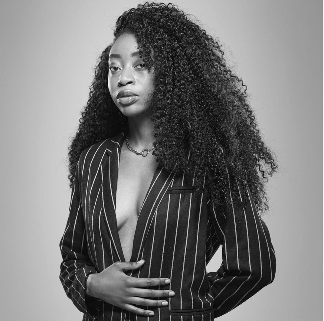 Chichi Mahogo Brand Image