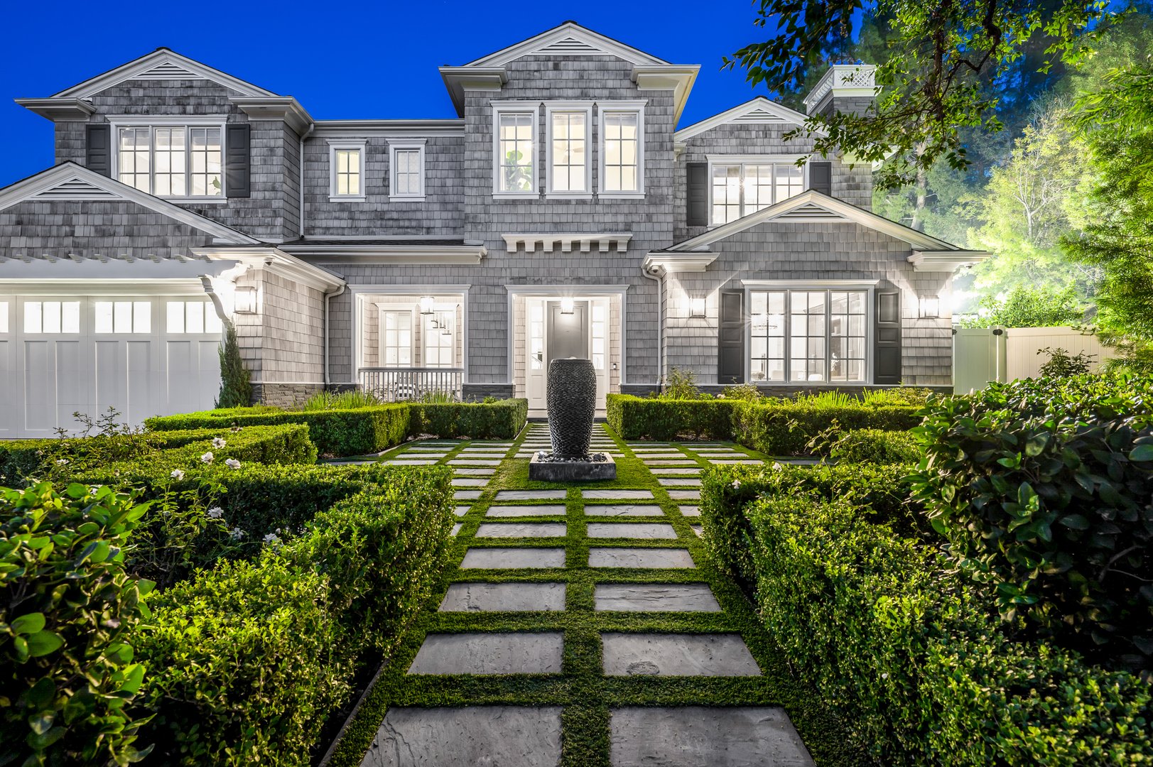 Modern luxury home in California