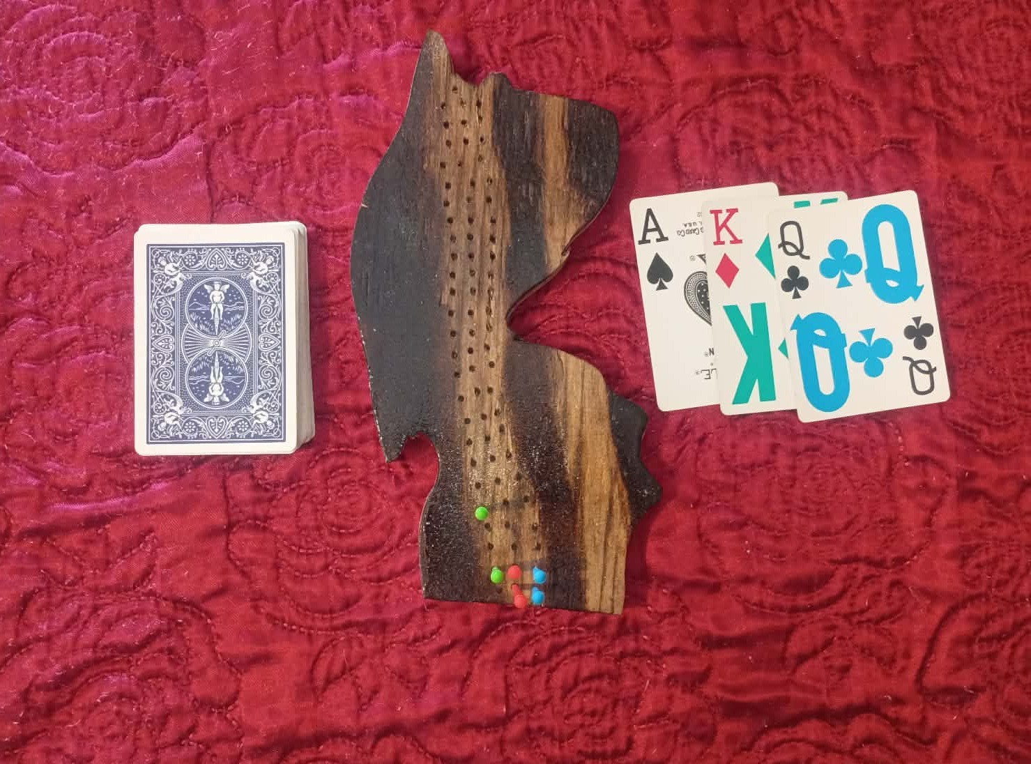 Handcrafted Maine cribbage board