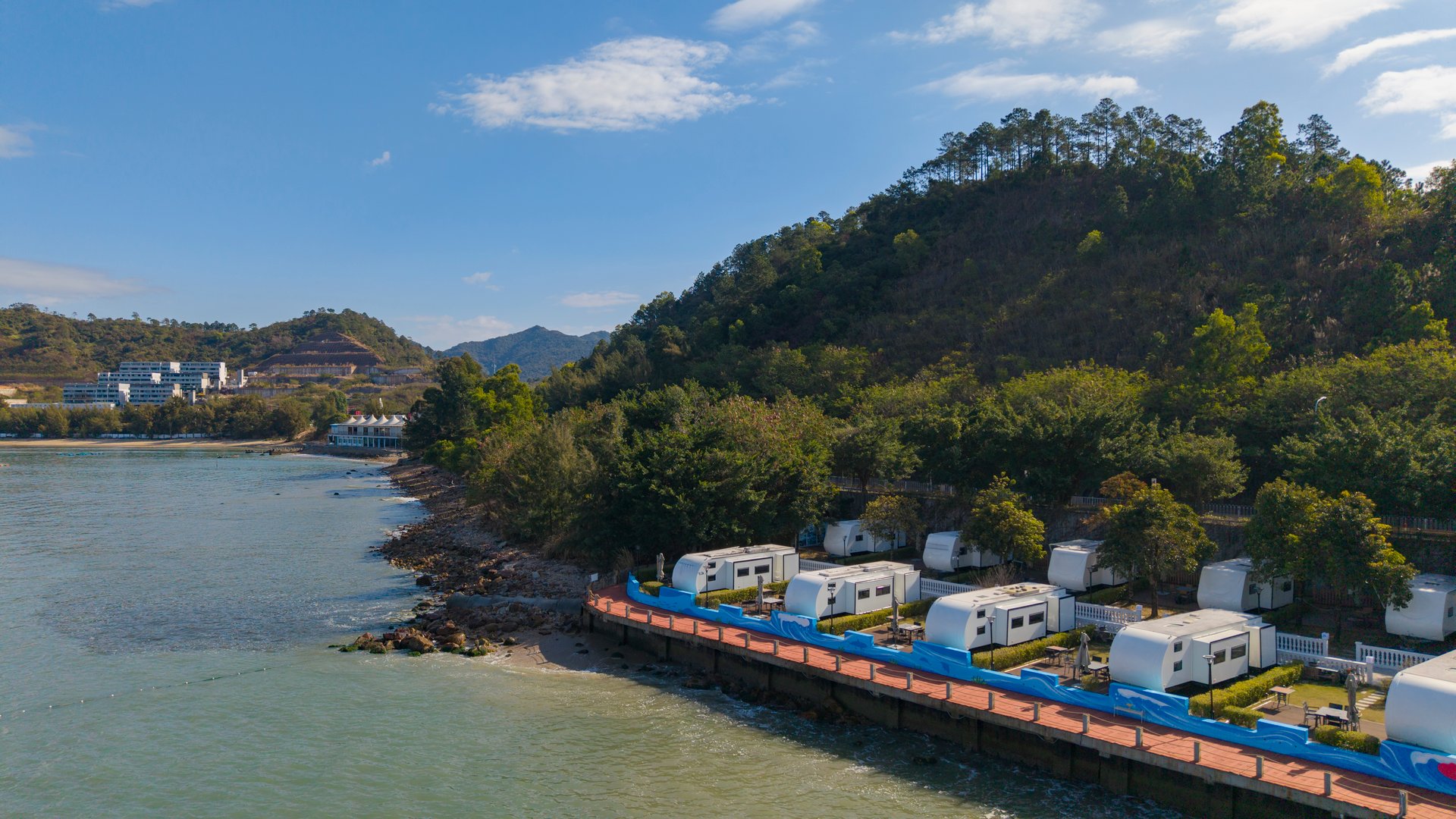 defaultAt the seaside RV vacation campsite