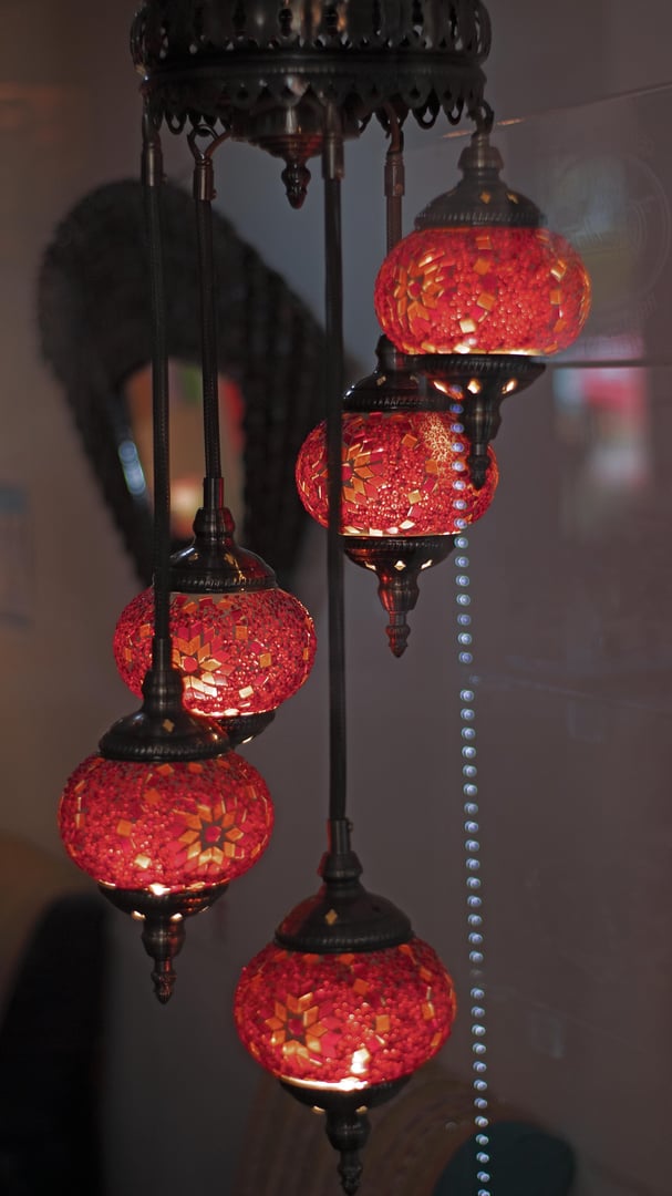 Detalles decorativos elegantes en Alyafi Depilación - Spa Plaza Fiesta Camelinas