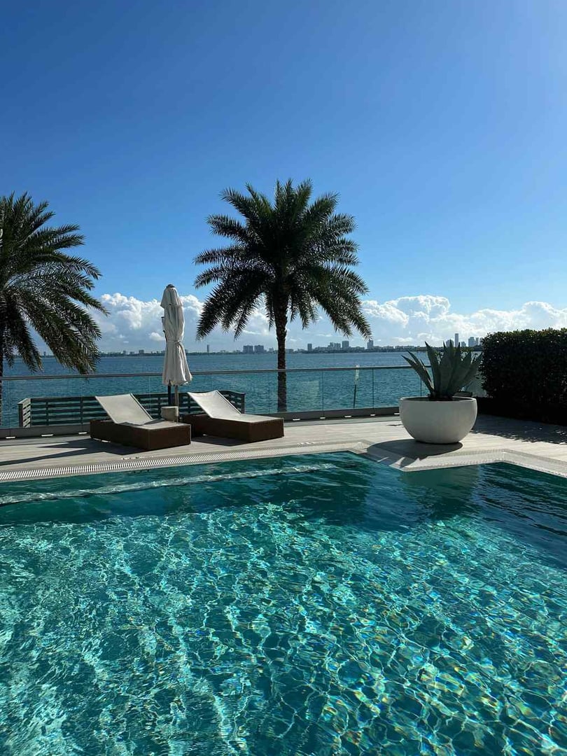 gulf breeze pool service company