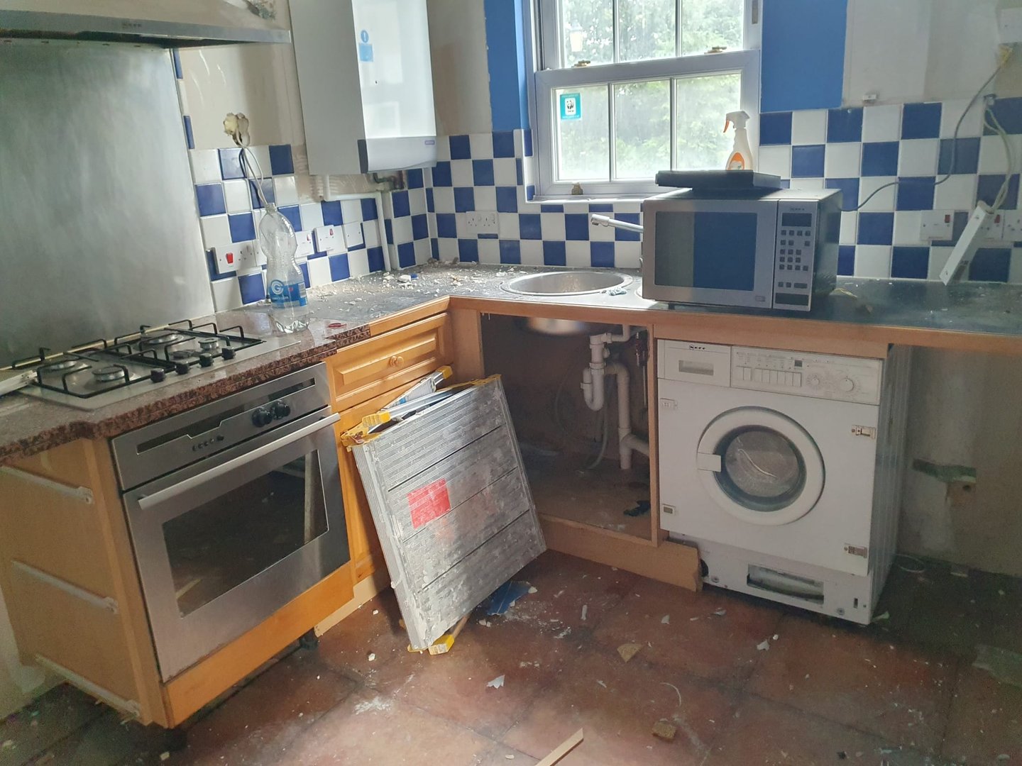 Kitchen before renovation