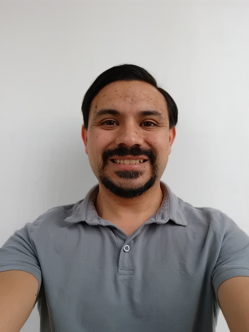 Christopher Robledo, Primary Owner of Advanced Tinting