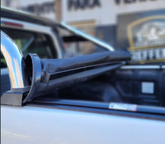 LONA BLACK ROLLER de FLASH COVER para Volkswagen Amarok