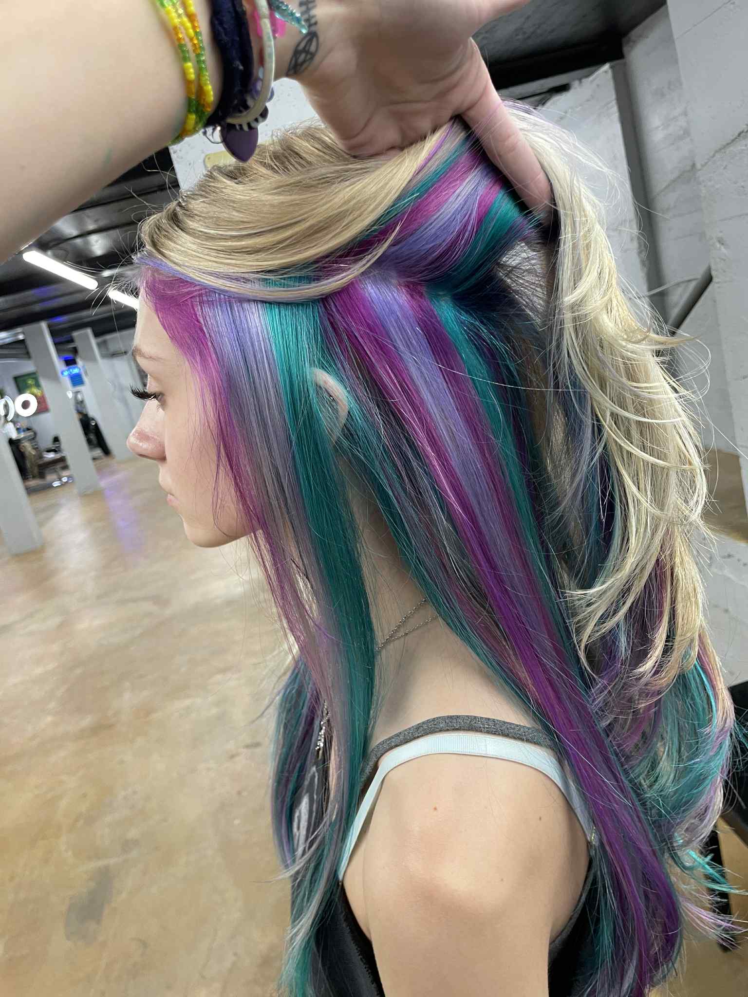 Ozzlynn hair styling example