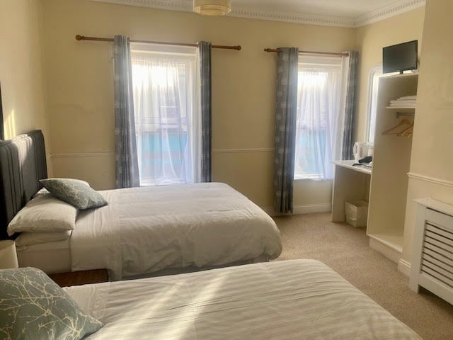 Room Image 4