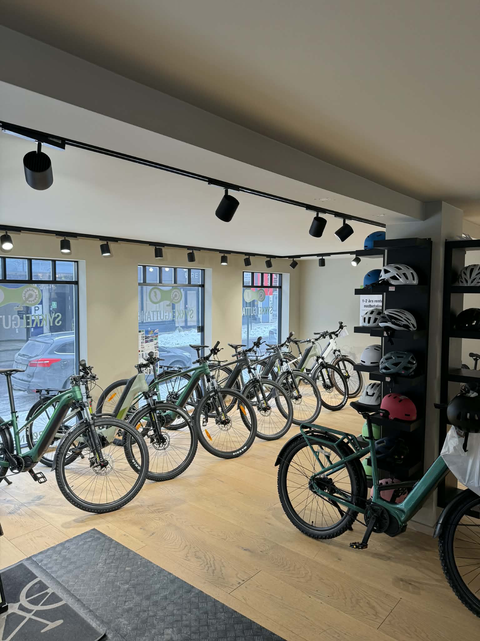 Profesjonell sykkelservice og vedlikehold hos SYKKELGUTTANE AS - sykkel Kristiansand eksperter