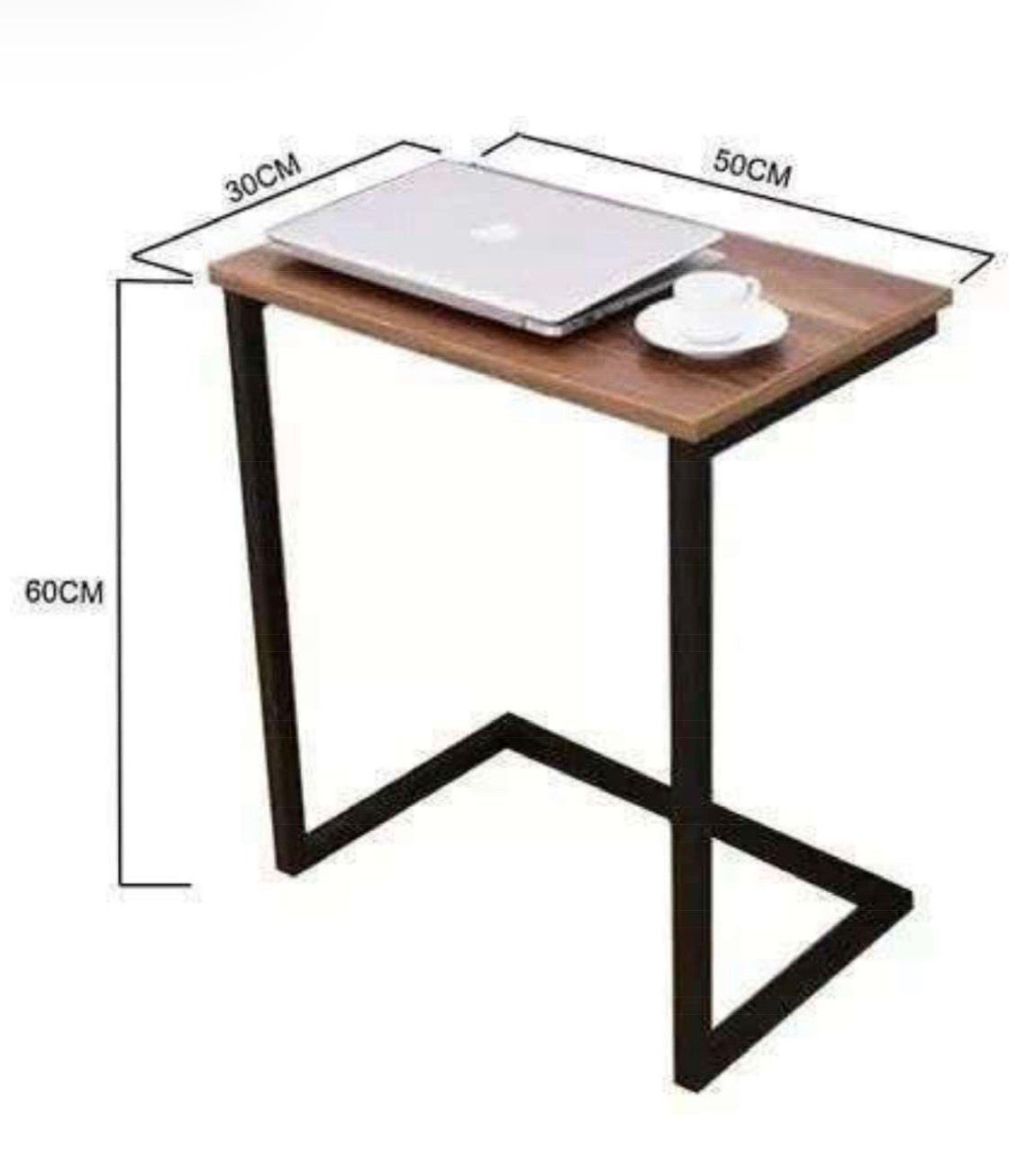 Mesa Auxiliar con Estante