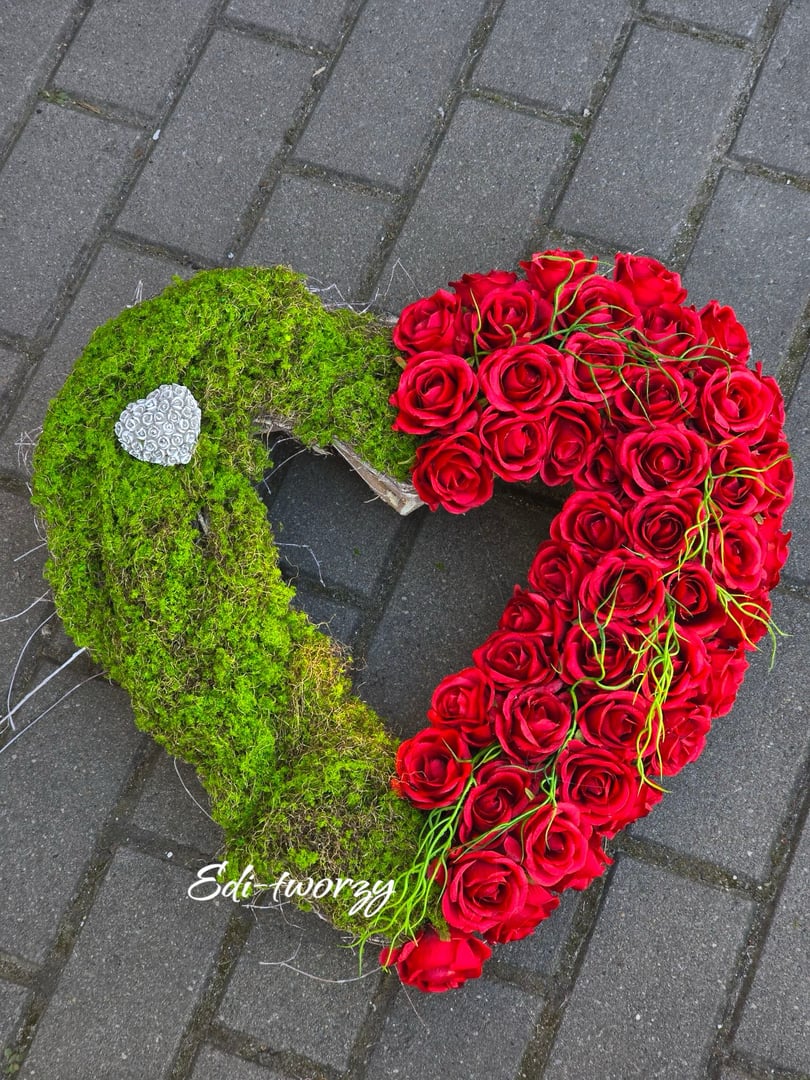 Piękne kompozycje kwiatowe