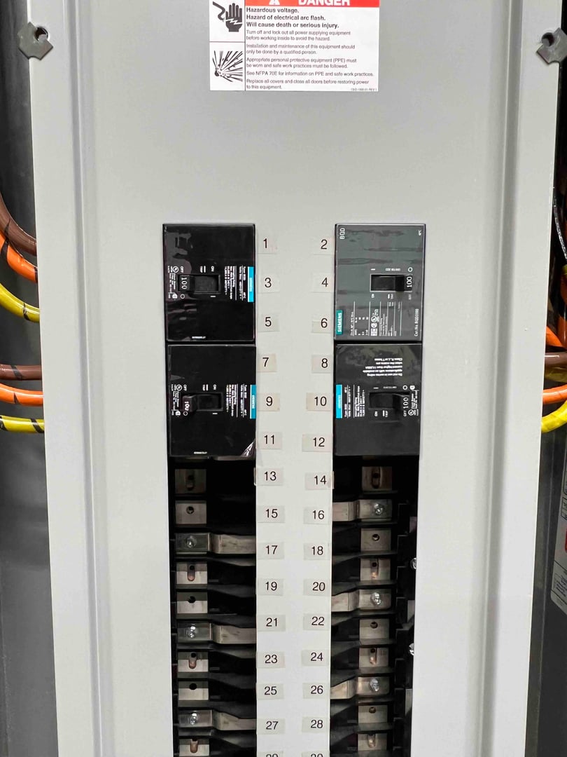 Warehouse industrial new installation - Image 12