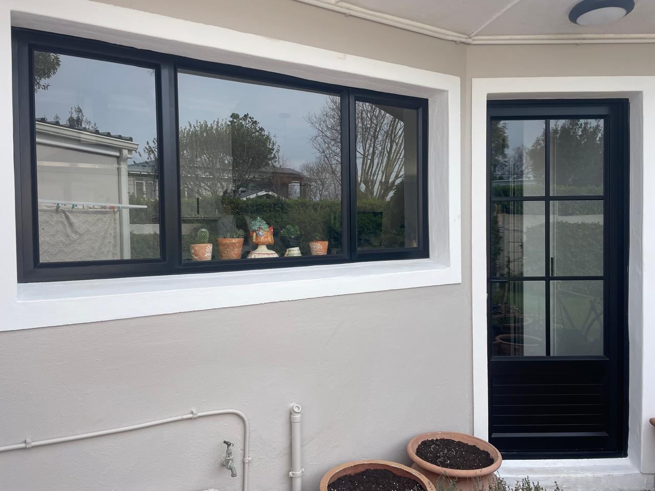 Modern aluminium window