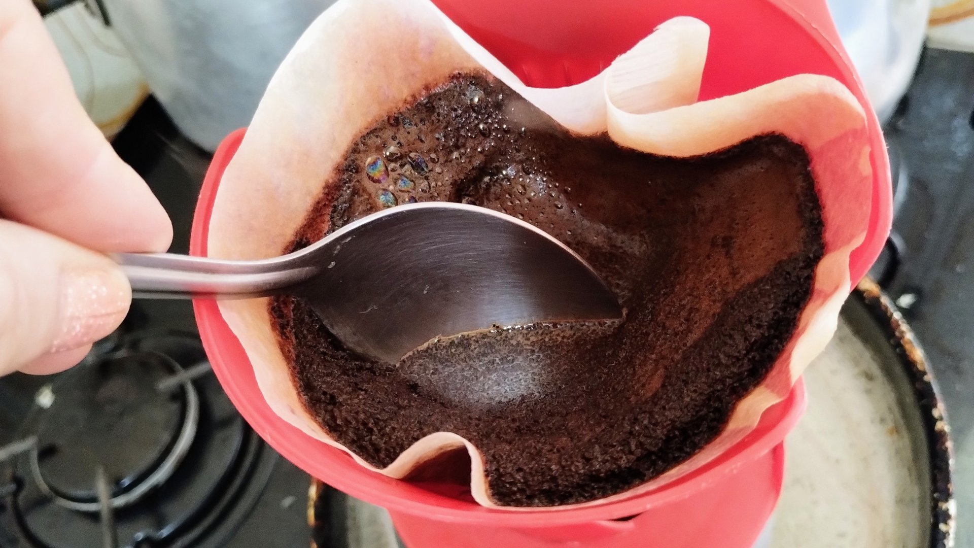 Preparing coffee on the stove
