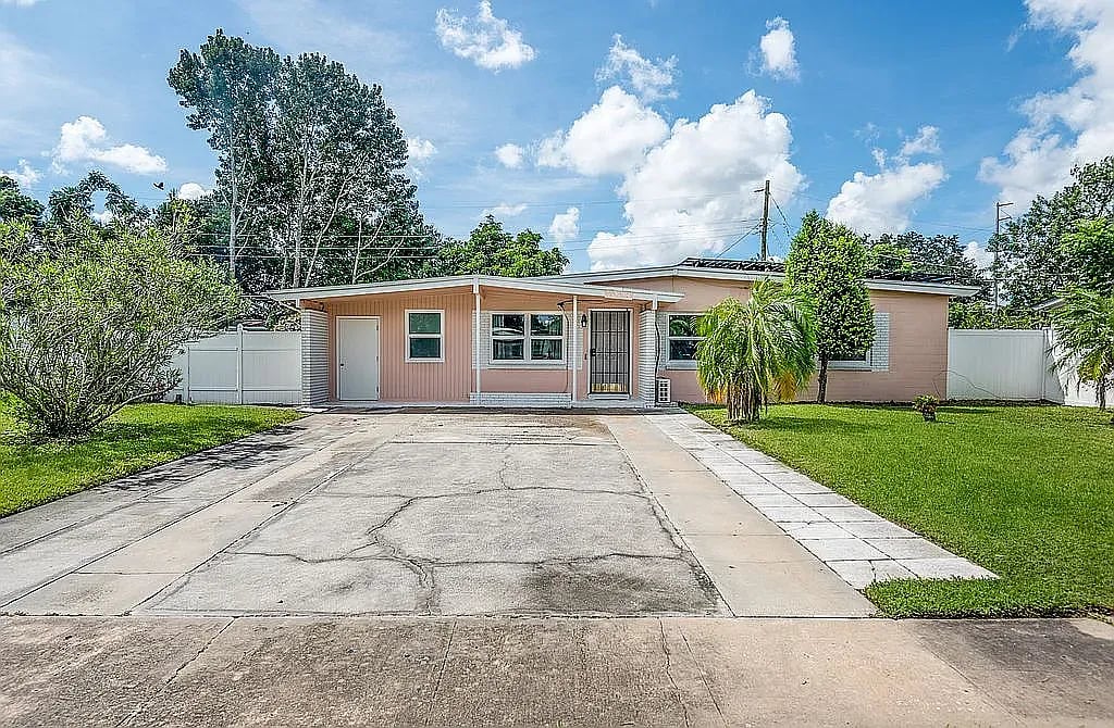 7008 Tripoli Way - Exterior