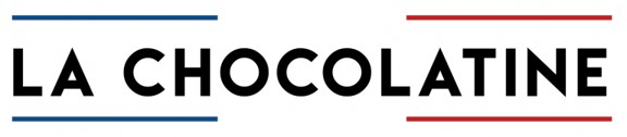 Logo with the words LA CHOCOLATINE in bold letters, framed by a blue line on the left and a red line on the right.
