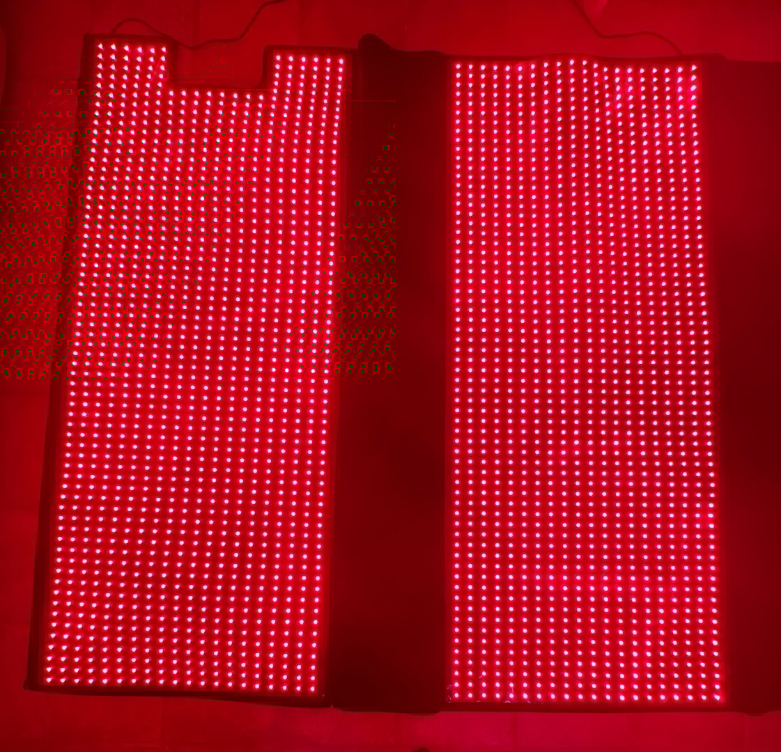Red light therapy blanket