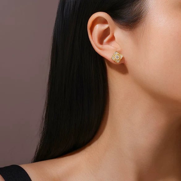 Boucles d'oreilles trèfle quatre feuilles en argent sterling avec moissanite pour femme