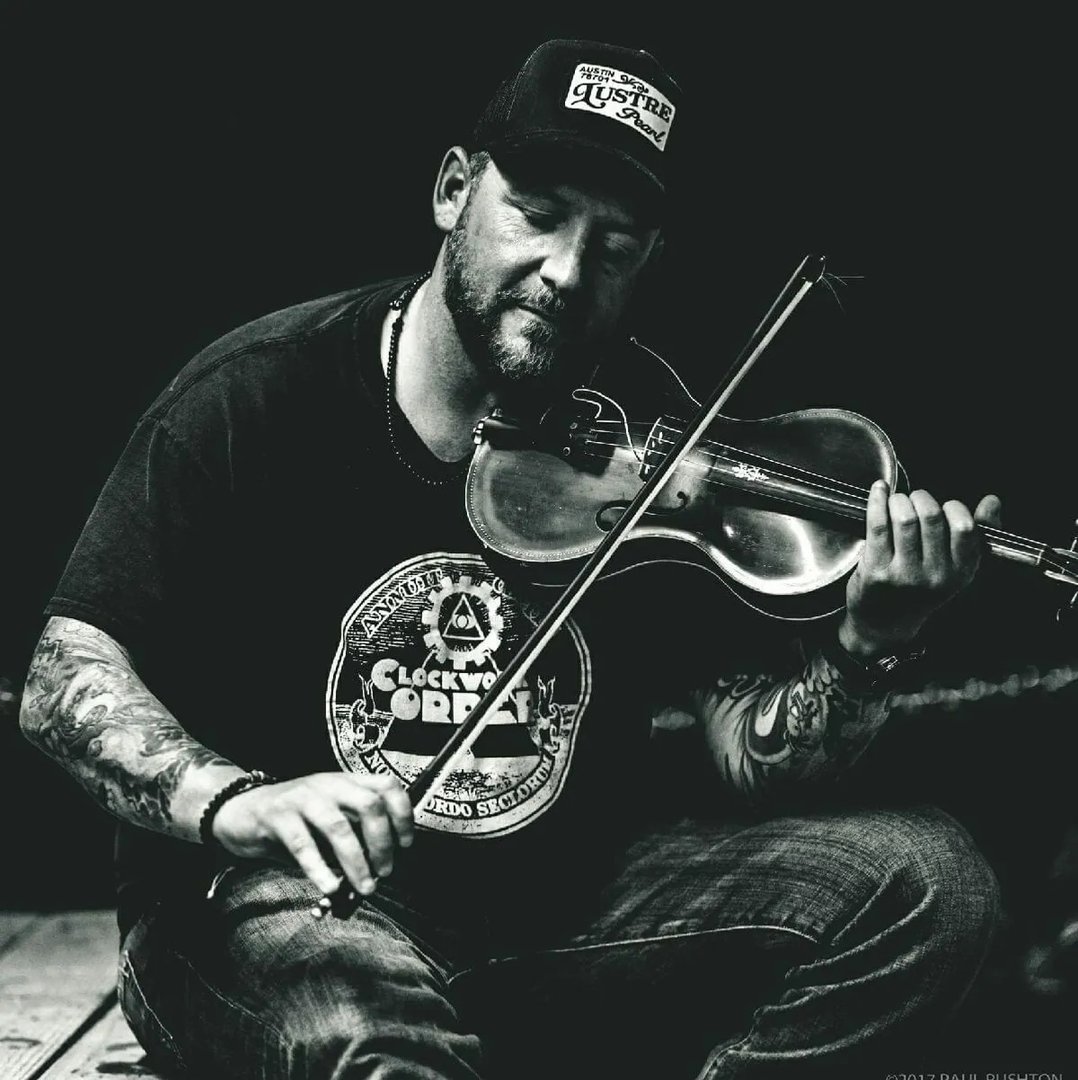 Carl Schmid violin performance
