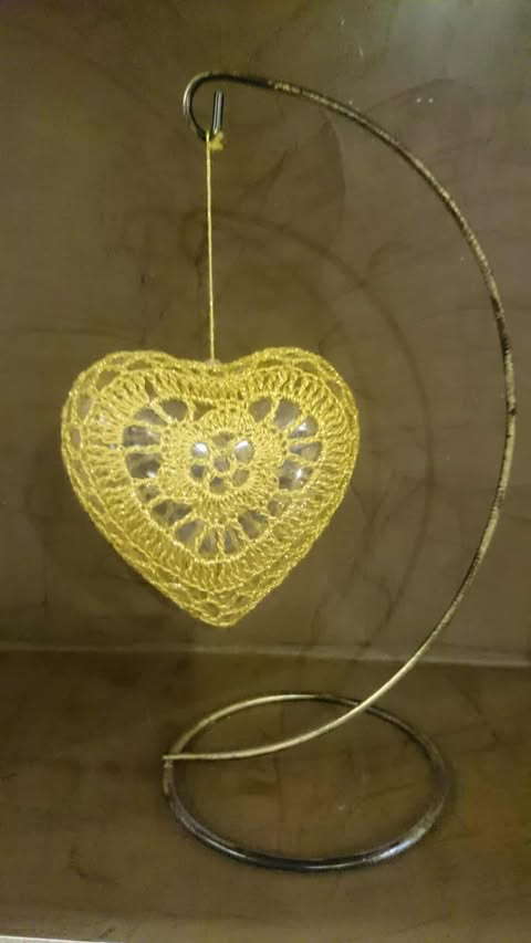 Ozdoba choinkowa szydełkowa