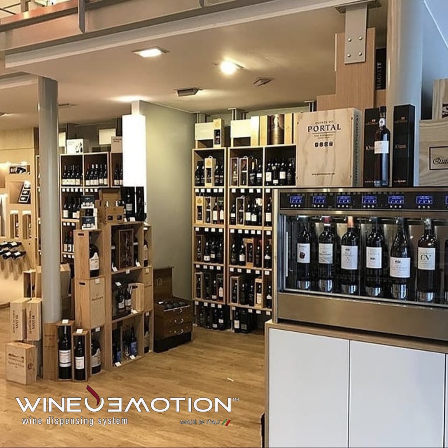 Sistema despachador vino tinto WineEmotion vino por copa contador automático para mixología, cava, vinicultura, enología, vinotecas, hotelería, restaurante, eventos Thrill
