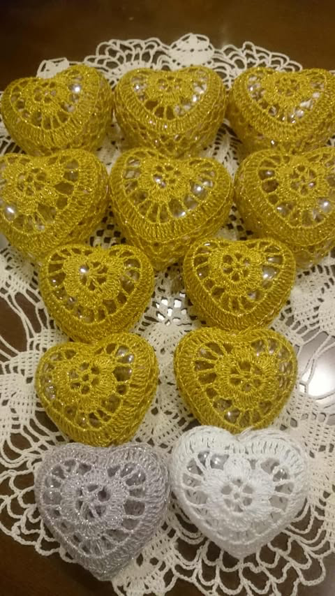 Ozdoba choinkowa szydełkowa