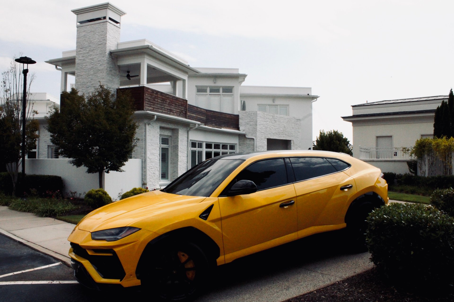 Lamborghini Urus luxury performance SUV