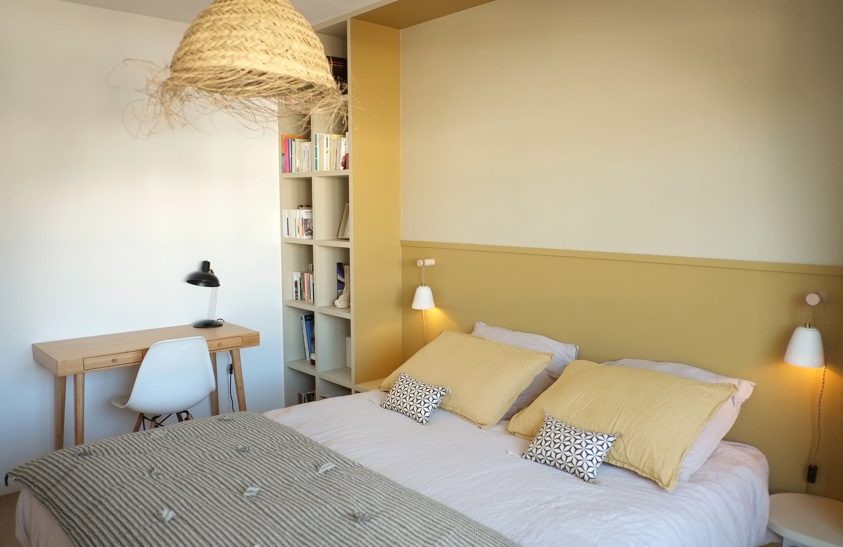 Rénovation intérieure Bateliers - Chambre avec tête de lit sur mesure