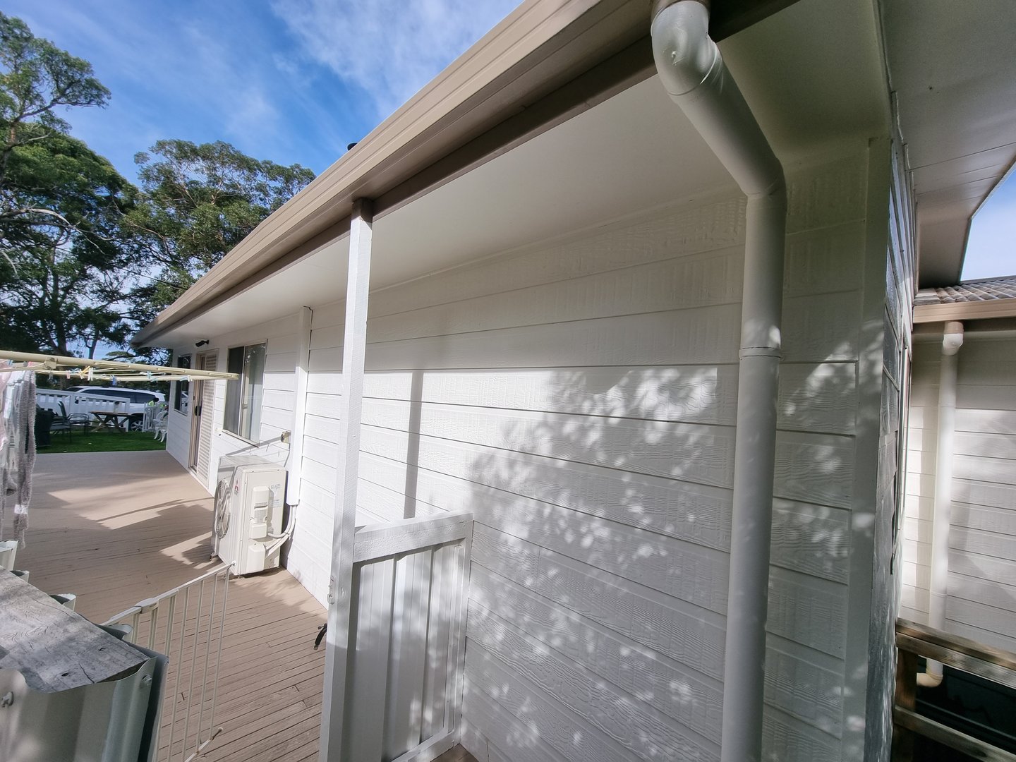 Coastal cottage completed painting project showing color scheme and architectural details