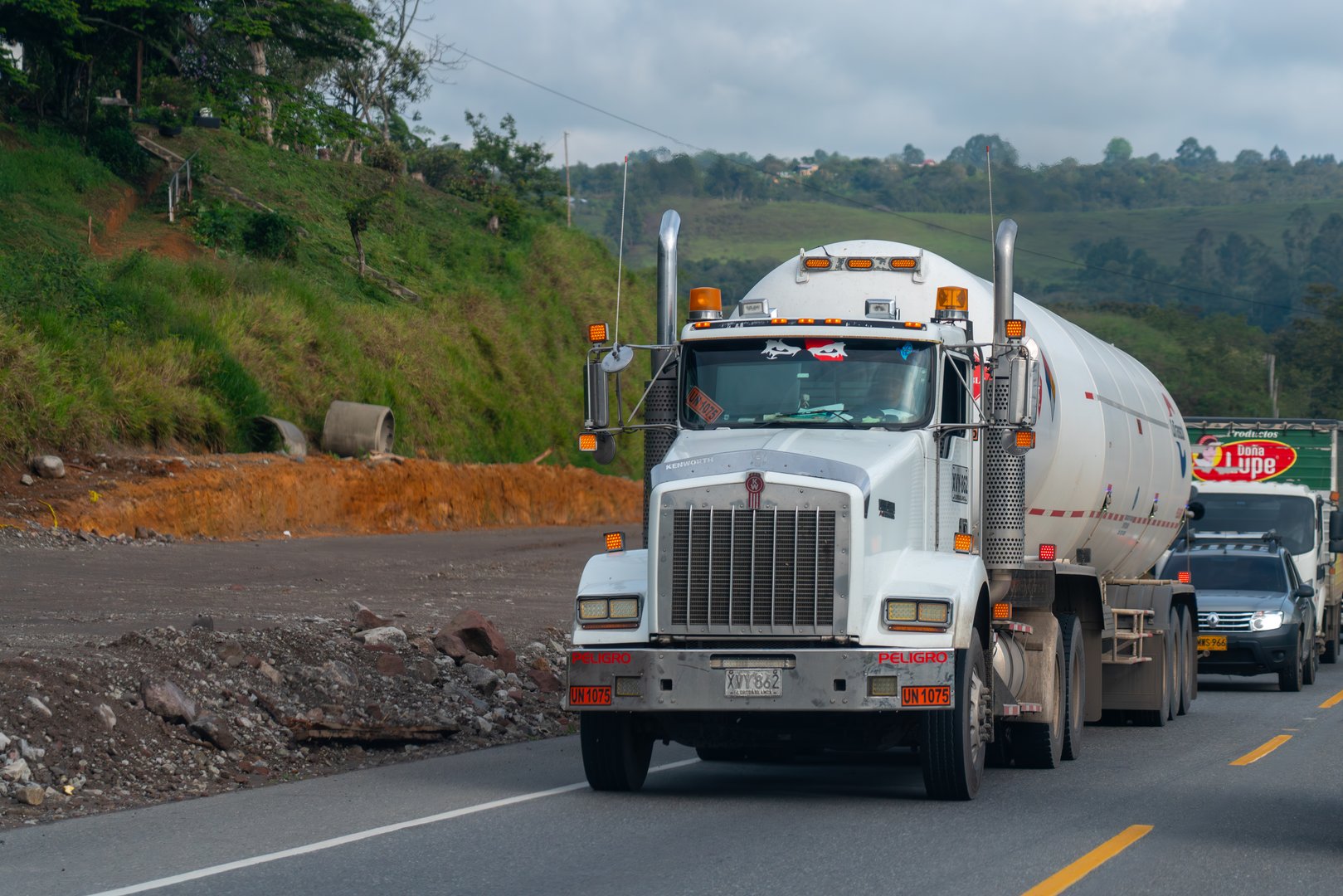 Camión en carretera