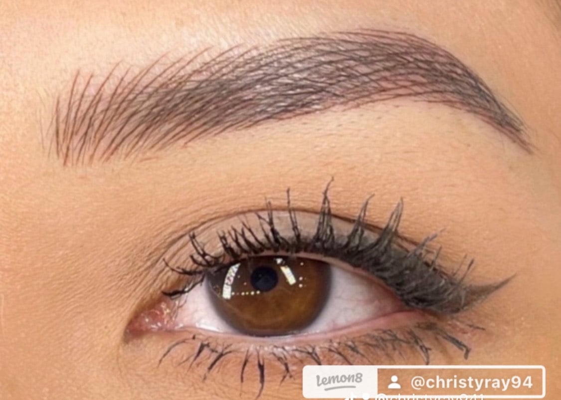 Microblading process for permanent eyebrow makeup