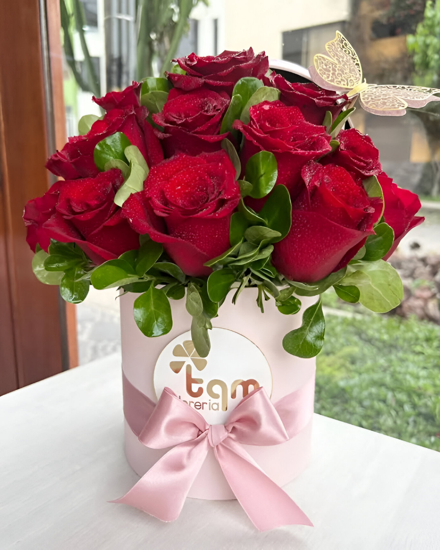 Arreglo floral de amor y aniversarios