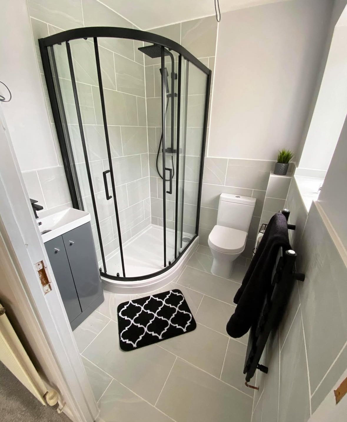 Bathroom renovation by Kin Property Improvements