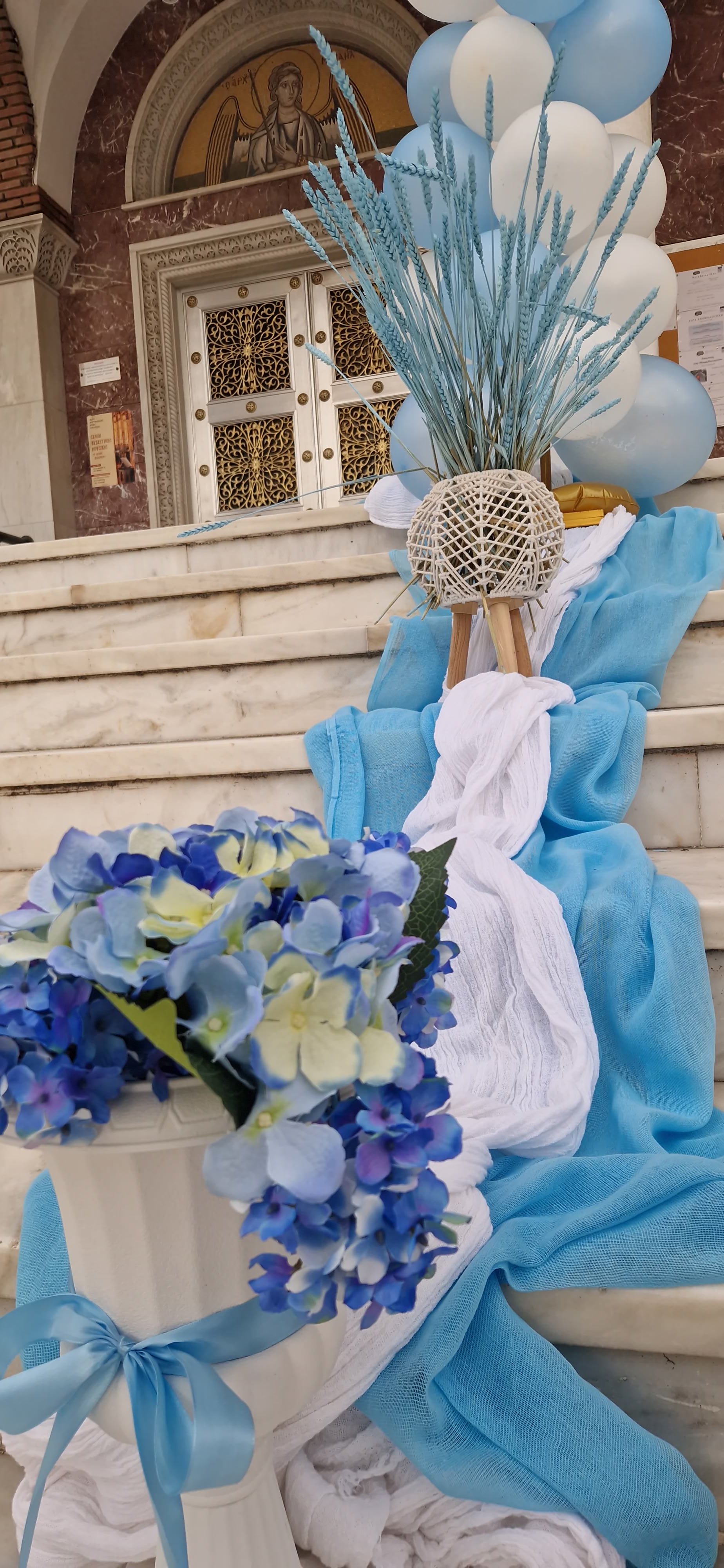 Στολισμός Αερόστατο για βάπτιση - Παραμυθόκοσμος Events