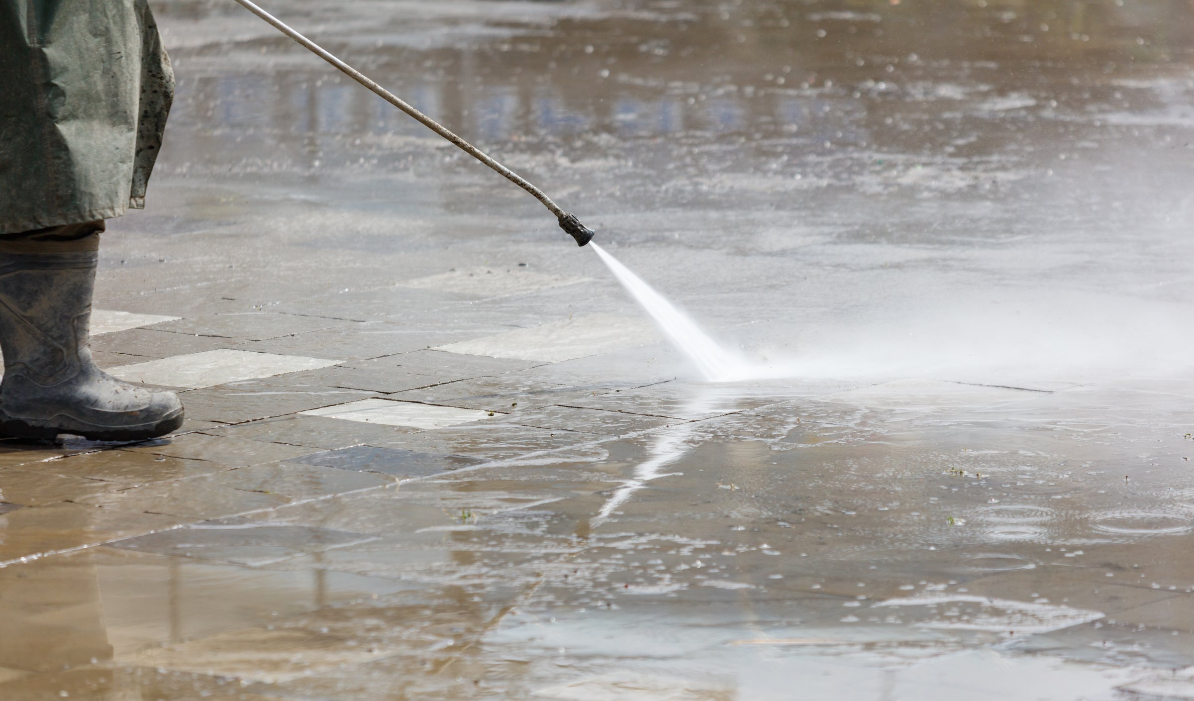 Sidewalk pressure washing