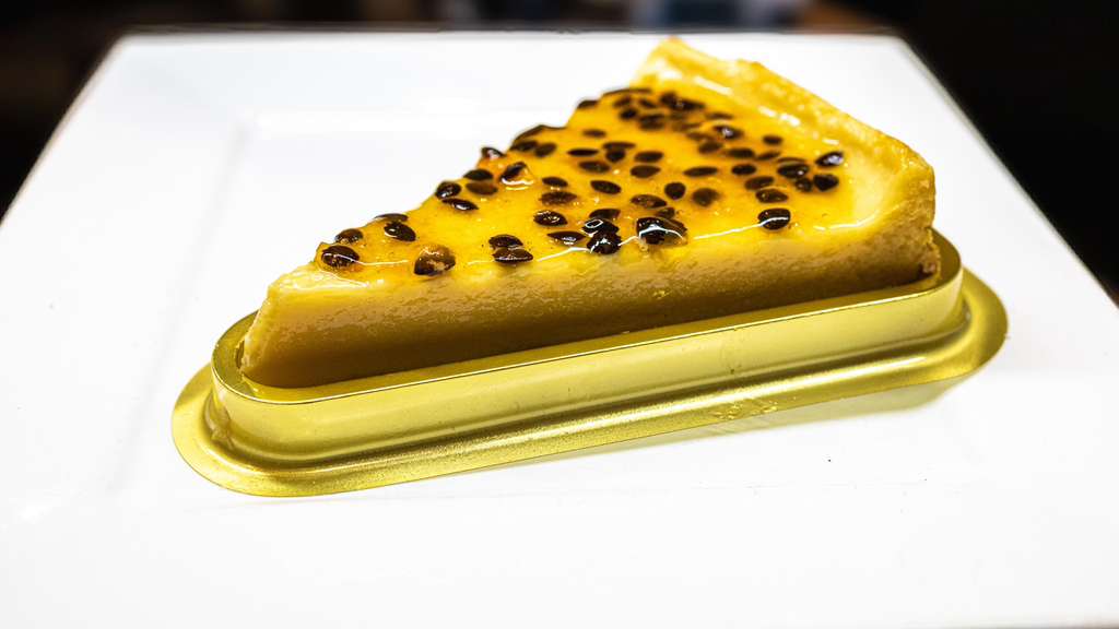 Custom cake by Temptations by Mary