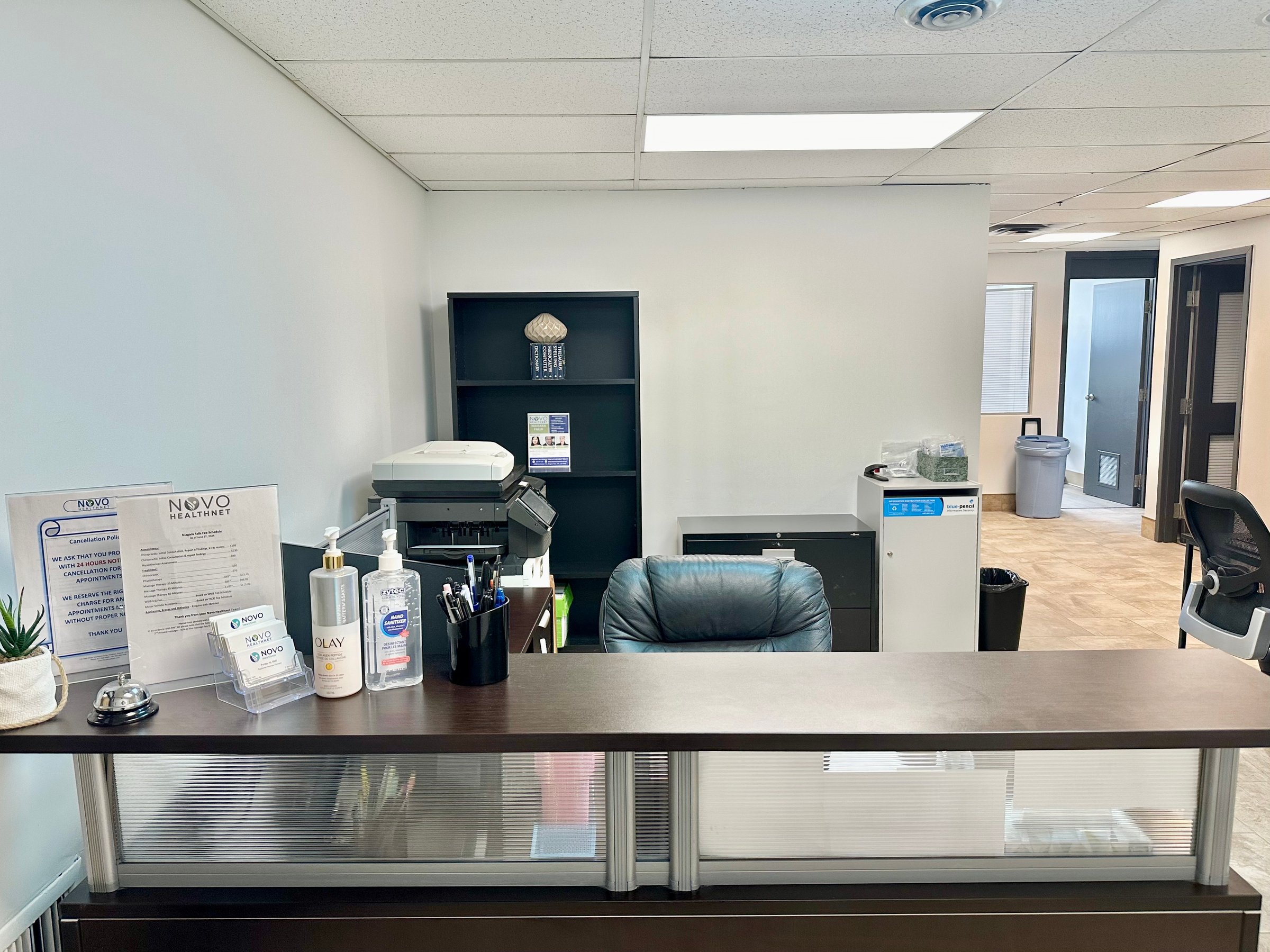 Reception area at Niagara Falls clinic