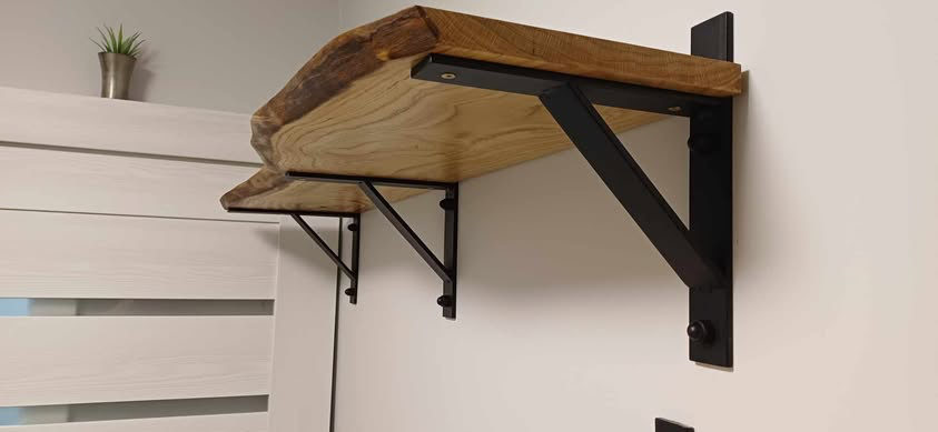 Półka z naturalną krawędzią 4