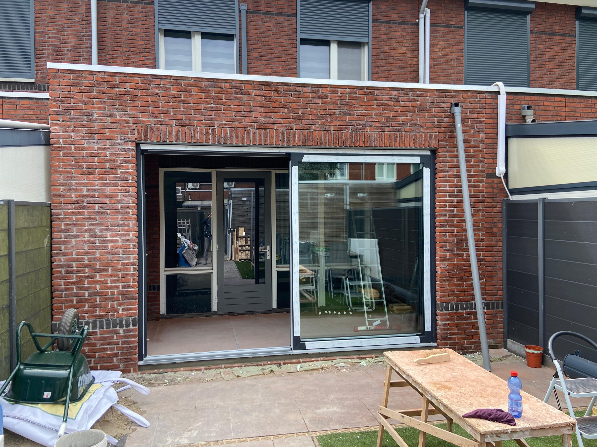 Oude schuifpui voor renovatie