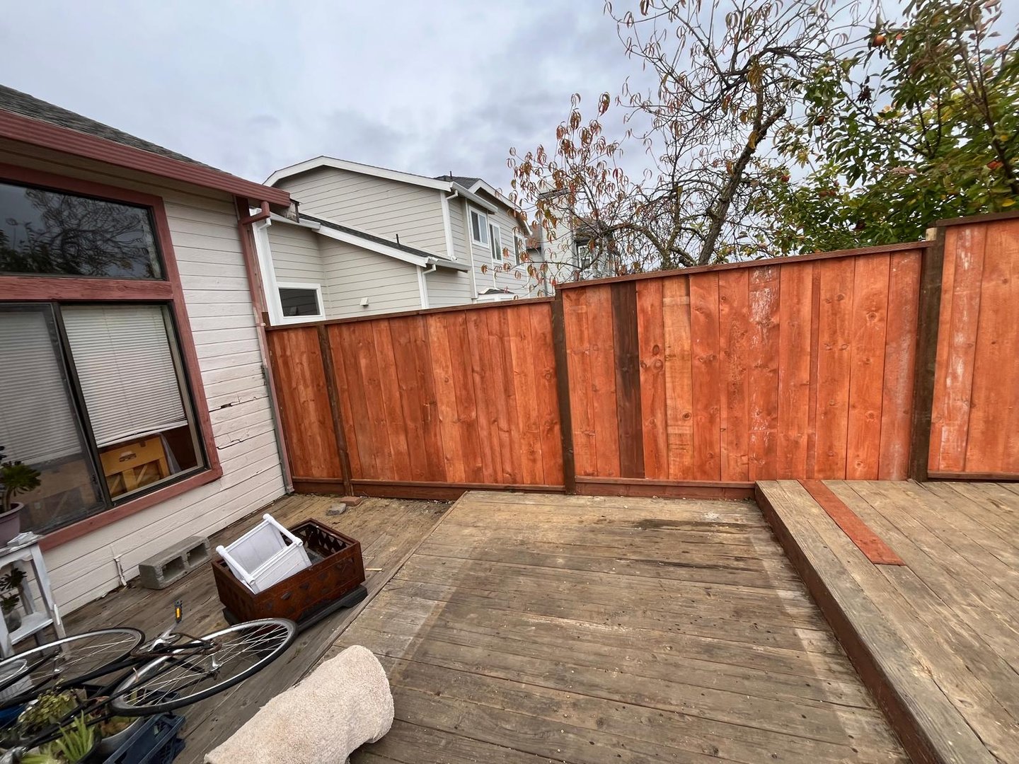 Proyecto de construcción de cerca profesional