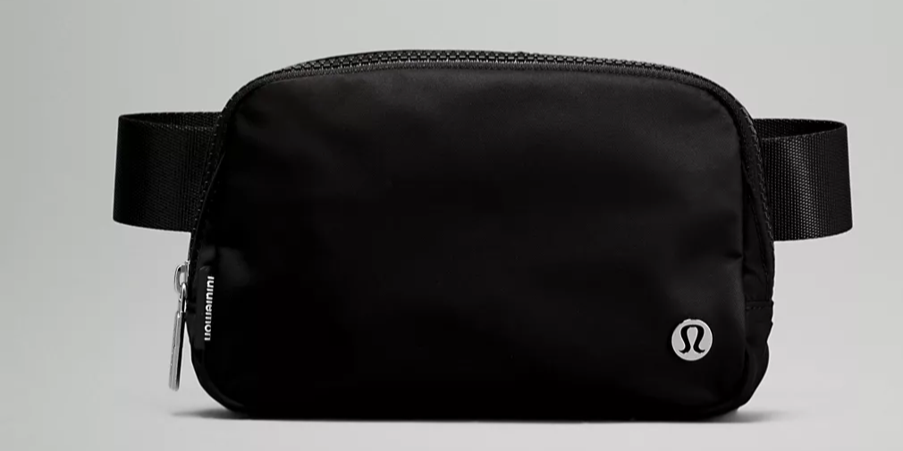Lululemon Belt Bag compacta y funcional