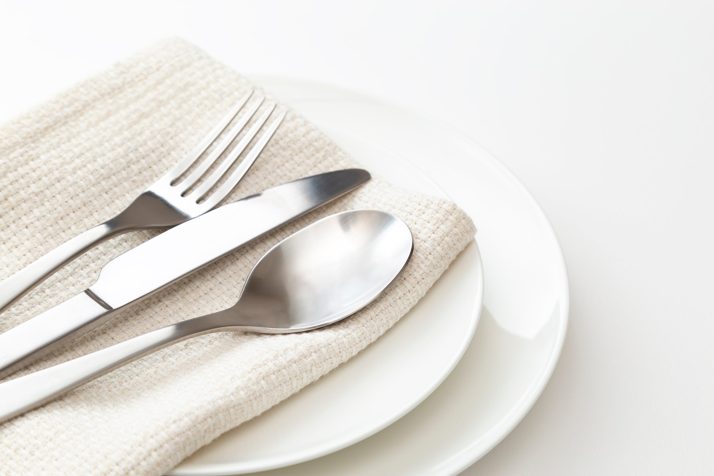 Secadora y Abrillantadora de Cubiertos Frucosol con tecnología UV - seca 8000 piezas por hora - elimina humedad y manchas de agua - brillo perfecto sin rayaduras - para restaurantes hoteles y eventos