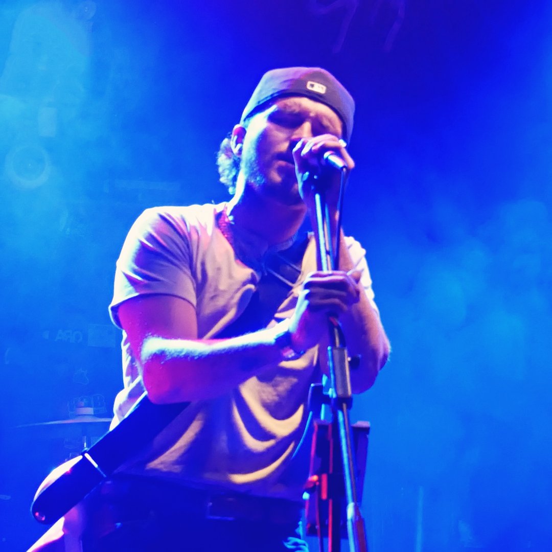 Gabrial Morris performing on stage