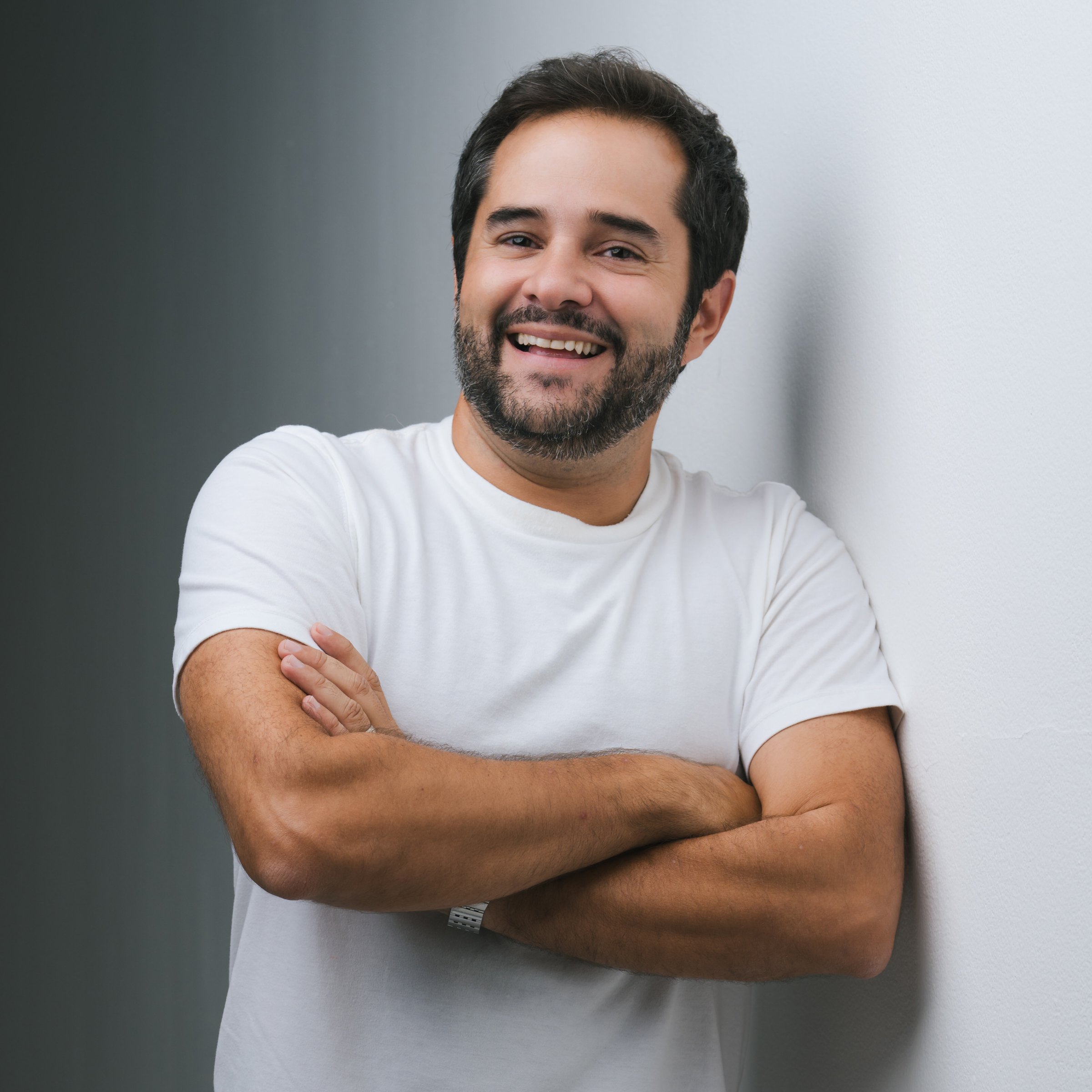 Gus Alvarez - Instructor del Workshop